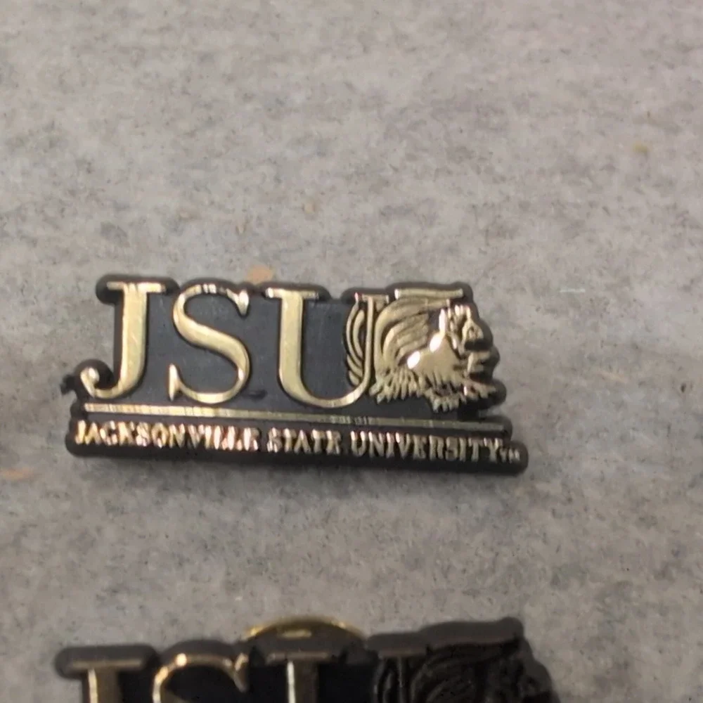 Jacksonville State University JSU Gamecocks Lapel Pins Bulk Lot of 25 Assorted - Picture 6 of 7